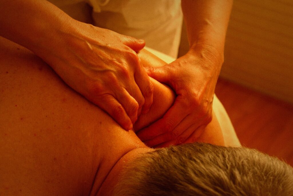 Massage Tuina du dos à Auterive – Les Ressourcées